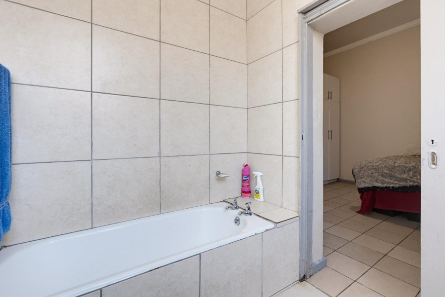 2 Bedroom Property for Sale in Brooklyn Western Cape